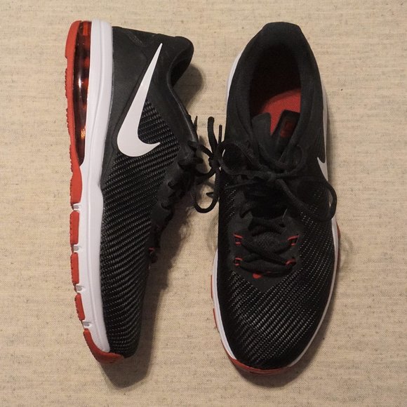 mens white and red nike shoes